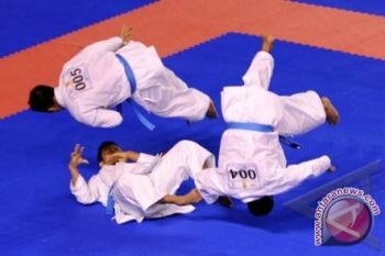 Sulut Loloskan Empat Karateka PON XVIII 2012