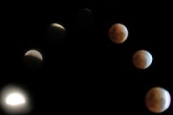 Gerhana Bulan Terlihat Jelas di Tanjungpinang