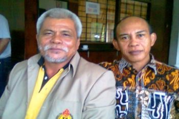 Pelatih Bertangan Dingin