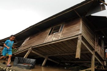 RUMAH RUBUH