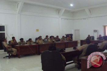 30 Kades Di Kolaka Tuntut Kendaraan Operasional