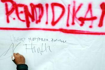 AKSI PENDIDIKAN PULAU