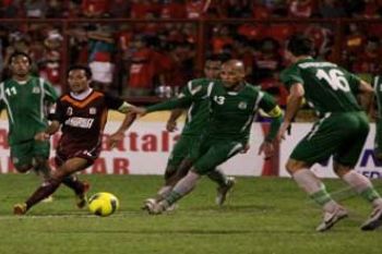 PSM MAKASSAR MENANG