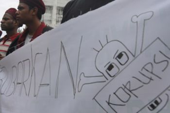 DEMO KORUPSI