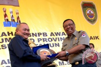 Alex Noerdin serahkan SPT pajak penghasilan 