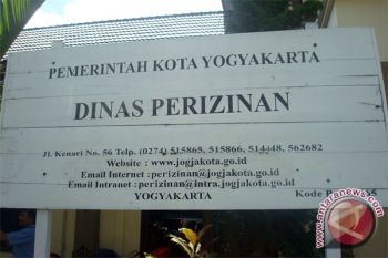 Dinas periksa perizinan toko kembang api terbakar 