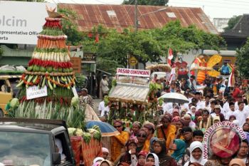 Ribuan pedagang meriahkan promo pasar tradisional