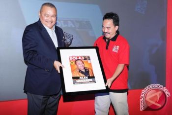 Alex Noerdin terima Award pembina olahraga terbaik
