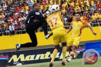 Sriwijaya FC kalahkan Mitra Kukar 4-3 