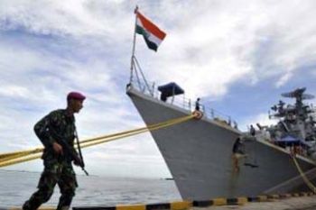 KAPAL PERANG INDIA