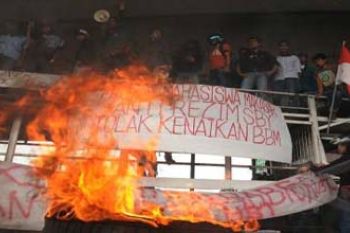 TOLAK KENAIKAN BBM