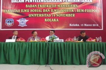 Buhari Matta Paparkan Demo Gerbangmastra Pada Seminar Nasional