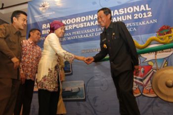 MASYARAKAT GEMAR MEMBACA 