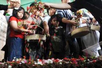 PEMAKAMAN WARTAWAN TERTEMBAK