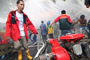 ATASI KEBAKARAN PASAR