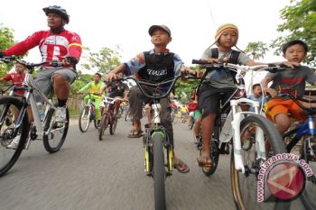 Warga Tanggamus Antusias Ikuti "Fun Bike"