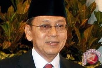 Wapres tinjau penyaluran BLSM di Malang