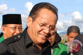 Gubernur: lurah selektif keluarkan izin beli BBM jirigen