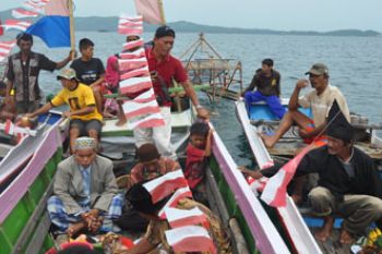 SYUKURAN DI LAUT