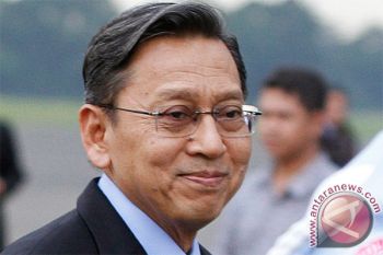 Vice president attends ASEAN Summit in Cambodia