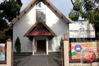 Polres Gunung Kidul jaga lima gereja 