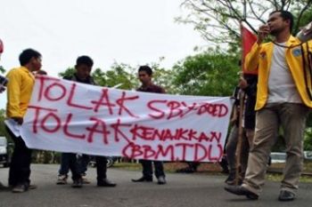 Tolak Kenaikan BBM