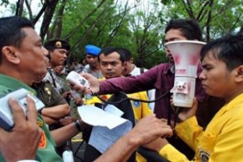 Unjuk Rasa Tolak Kenaikan BBM