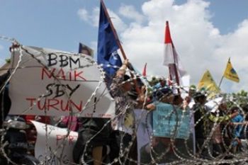 Tolak Kenaikan BBM