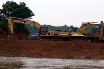 Tambang Bauksit Diduga Tanpa Izin