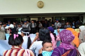 Mantan Buruh Tuntut Eksekusi