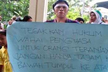 Tuntut Eksekusi Putusan