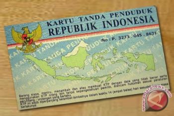 Puluhan orang terjaring razia KTP 