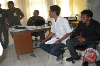Demo Proyek PLS Diknas Di Kejati Sultra