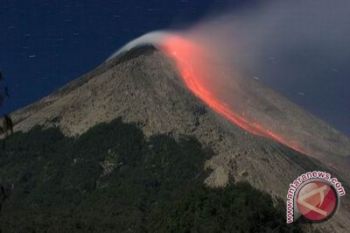 BNPB tingkatkan kewaspadaan warga bahaya Merapi