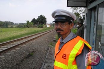 Daop Vi tambah 74 penjaga perlintasan kereta 