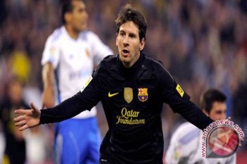 Barca ancam posisi Real setelah kalahkan Zaragoza 