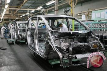 Penjualan mobil semester pertama 535.263 unit