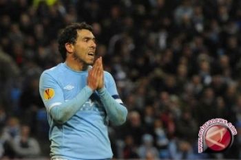 Tevez cetak hattrik ketika  City libas  Norwich 