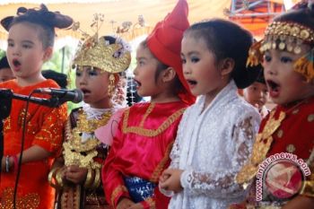 Murid TK Palembang peringati hari Kartini