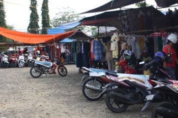 LAHAN PARKIR BARUNAK