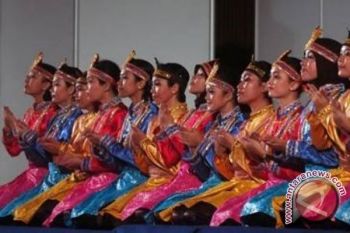 Aneka Kesenian Khas Indonesia Tampil di China