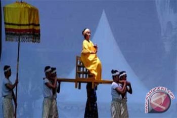 Raja se Nusantara hadiri Festival La Galigo