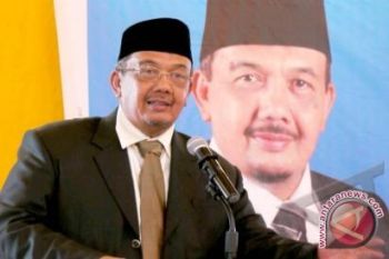 Gaji Pejabat Naik Mulai Januari 2013