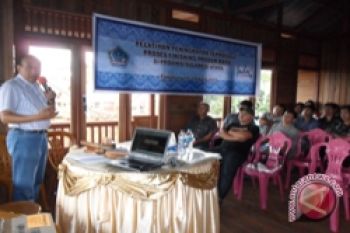  Disperindag bekali pengrajin rumah panggung Woloan