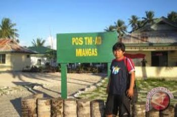 Tiga bulan warga Miangas menunggu raskin