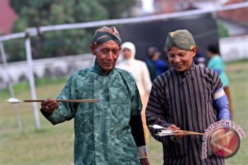 Pegawai Pemkot Yogyakarta kenakan kebaya peringati Keistimewaan