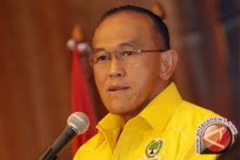 Golkar Targetkan 35 Persen Suara Pemilu 2014