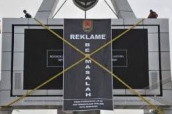 Aktivis Gagal Segel Videotron di Atas Pos Polisi