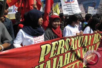 Banyak Wartawan Digaji Di bawah UMR