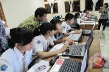 Pemkab ubah Nama Rsbi jadi sekolah unggulan
